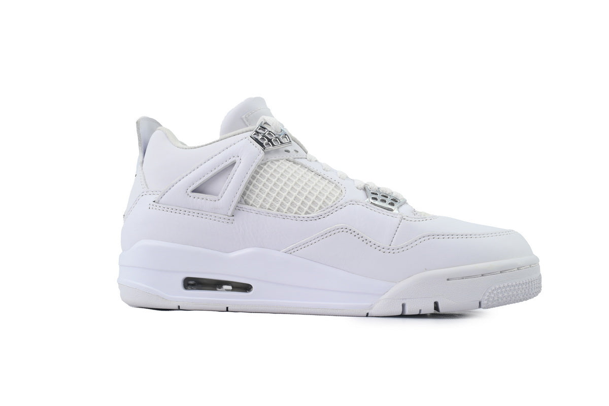 Nike Air Jordan 4 – Retro Basketball Sneakers