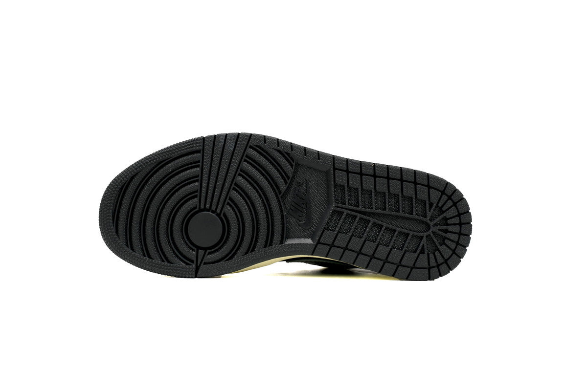 Nike Air Jordan 1 Retro Low Low-Top Sneakers