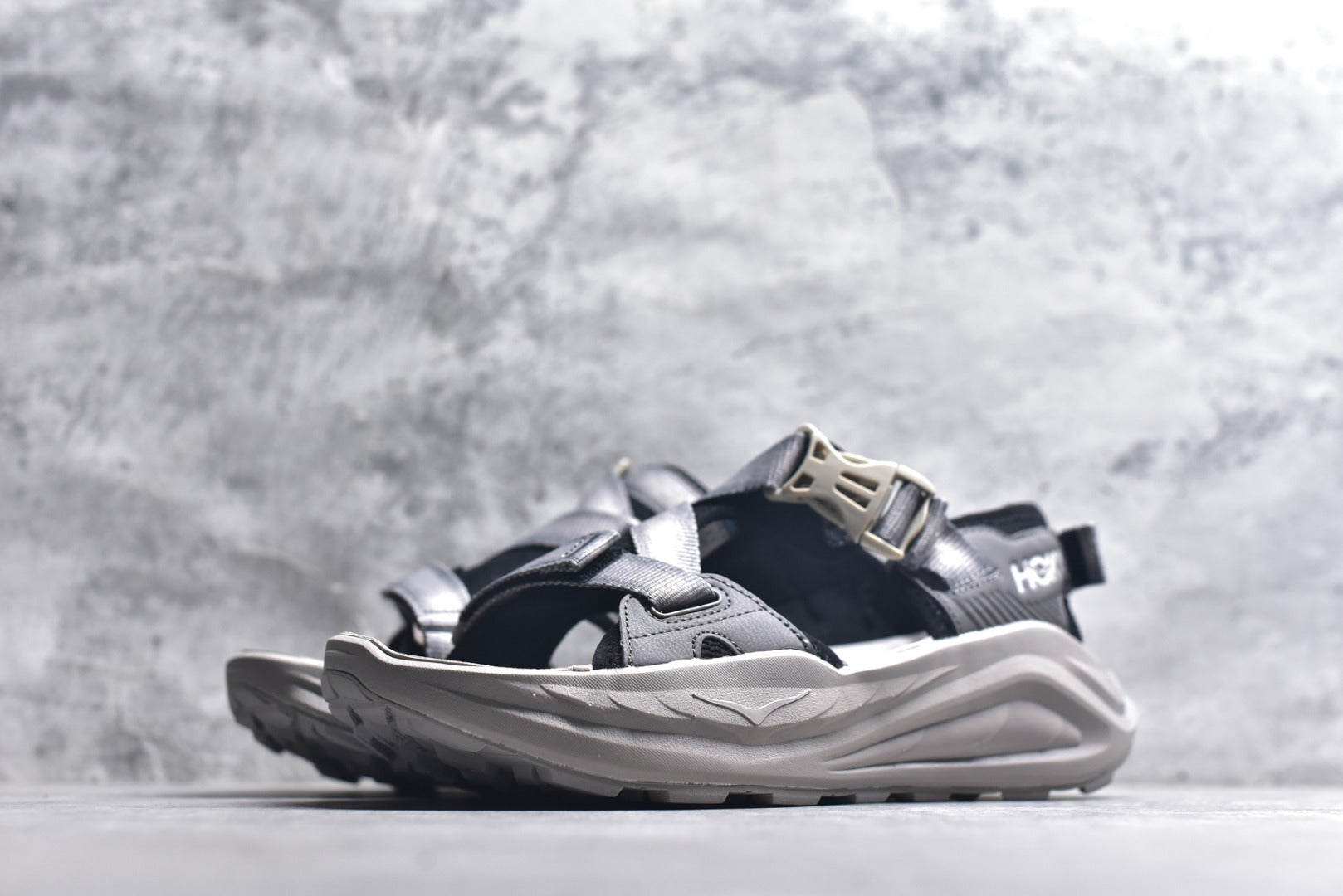 HOKA Recovery Sandals | Cushioned & Comfortable | EU 36-45