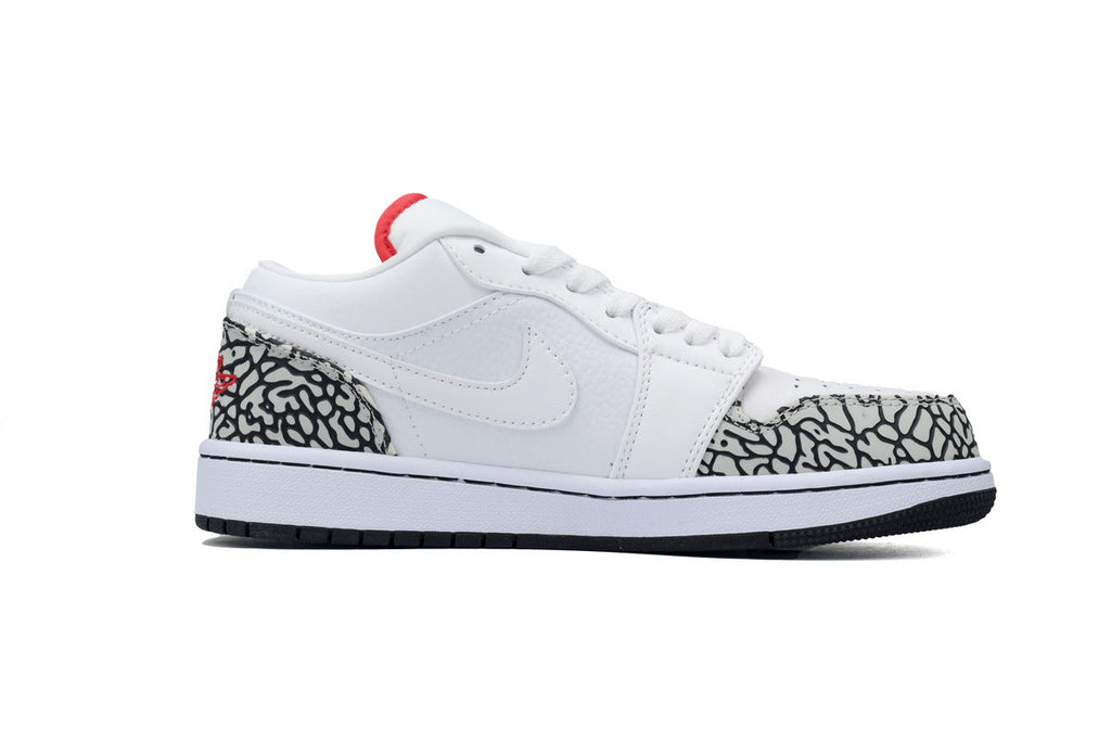 Nike Air Jordan 1 Retro Low Low-Top Sneakers