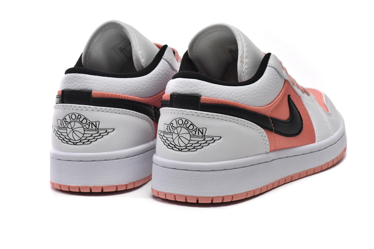 Nike Air Jordan 1 Retro Low Low-Top Sneakers