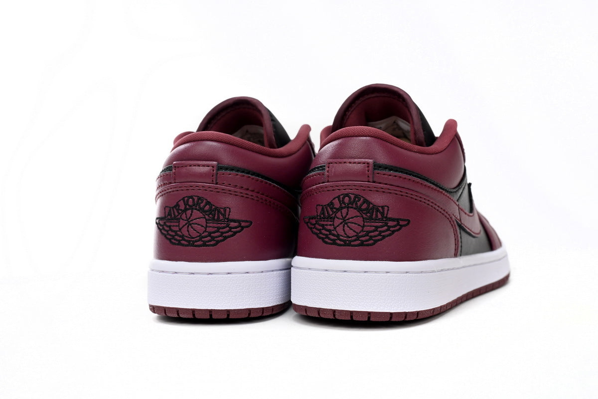 Nike Air Jordan 1 Retro Low Low-Top Sneakers