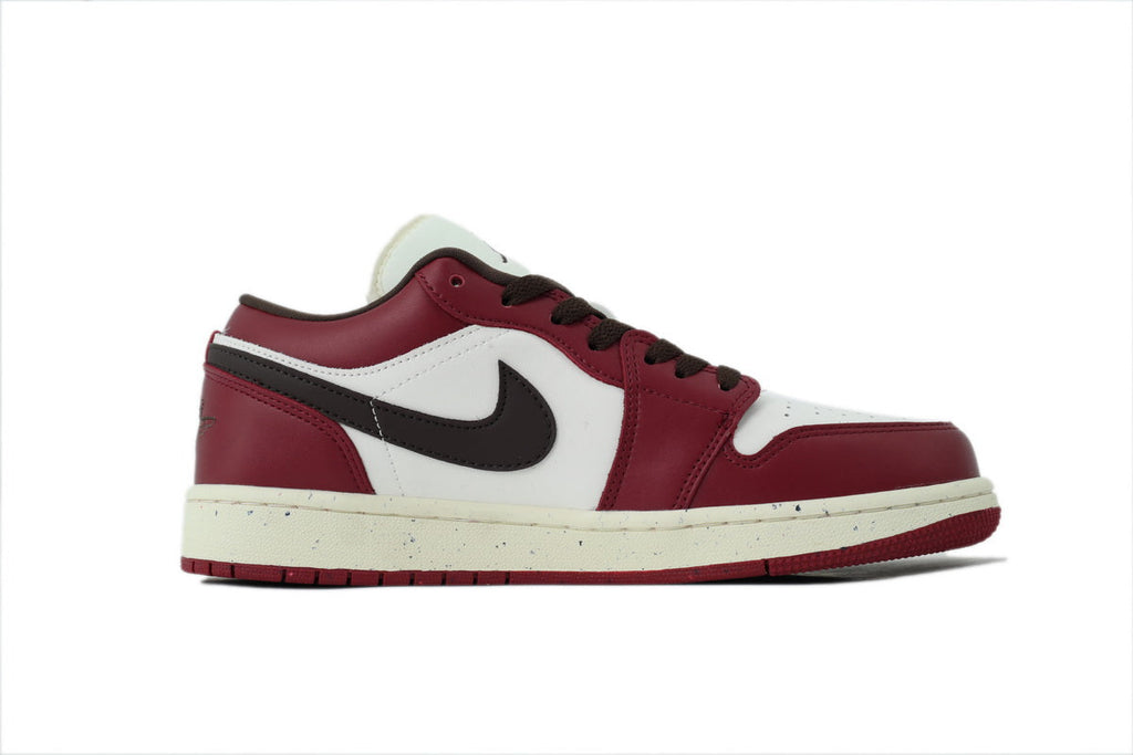 Nike Air Jordan 1 Retro Low Low-Top Sneakers