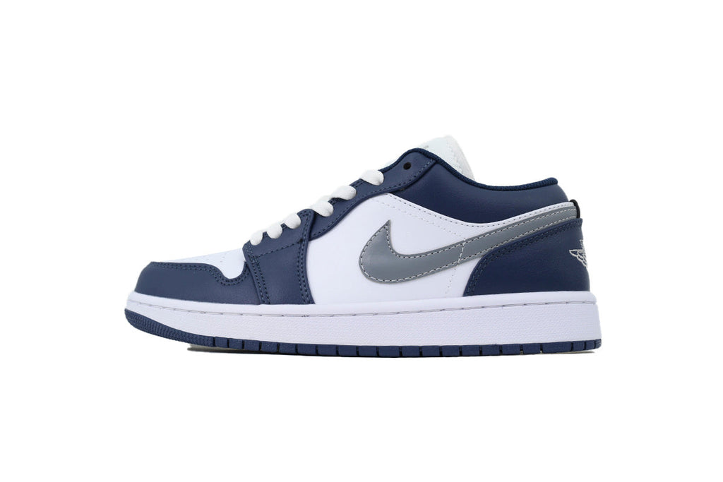 Nike Air Jordan 1 Retro Low Low-Top Sneakers