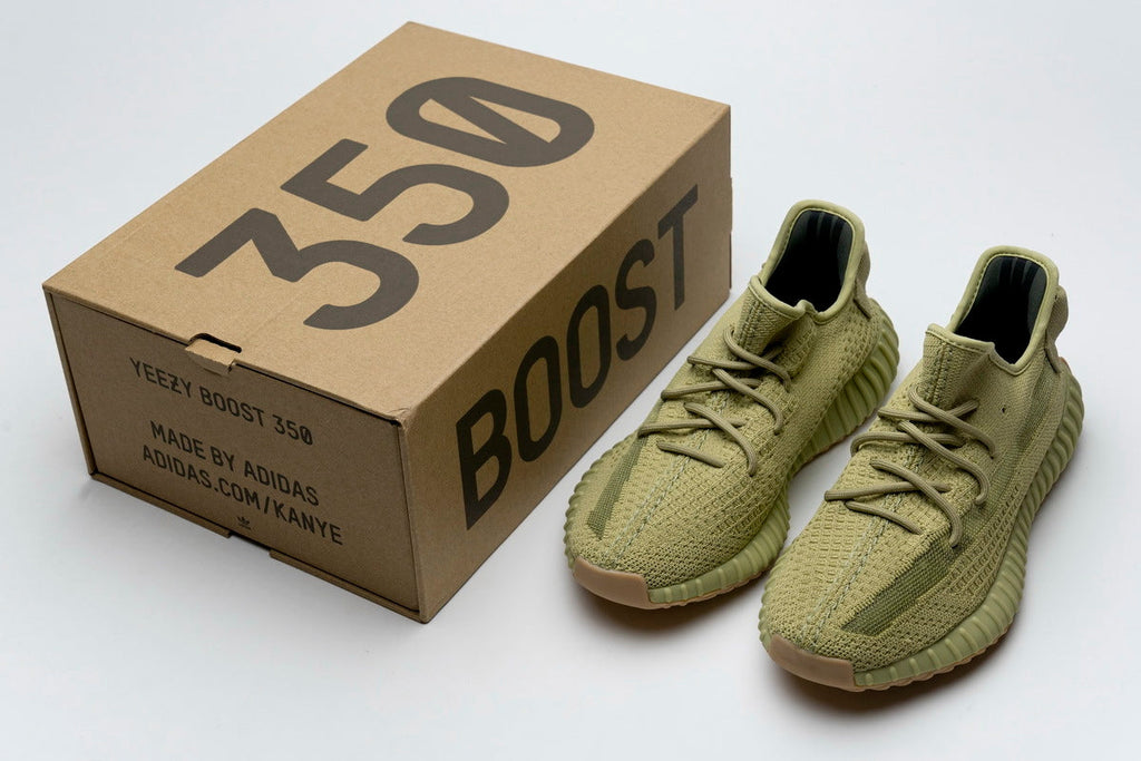 Adidas Yeezy Boost 350 V2 – Lifestyle Sneakers