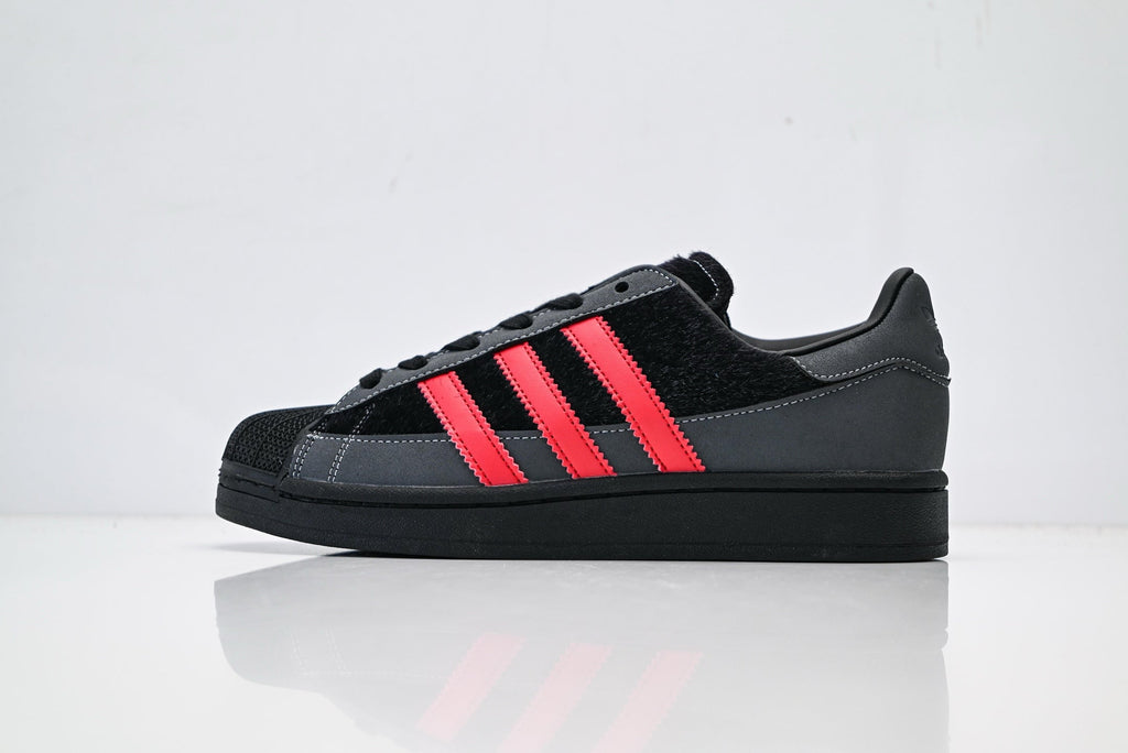 adidas Originals Superstar – Dark Gray & Black Faux Fur with Bright Red 3-Stripes Shell Toe