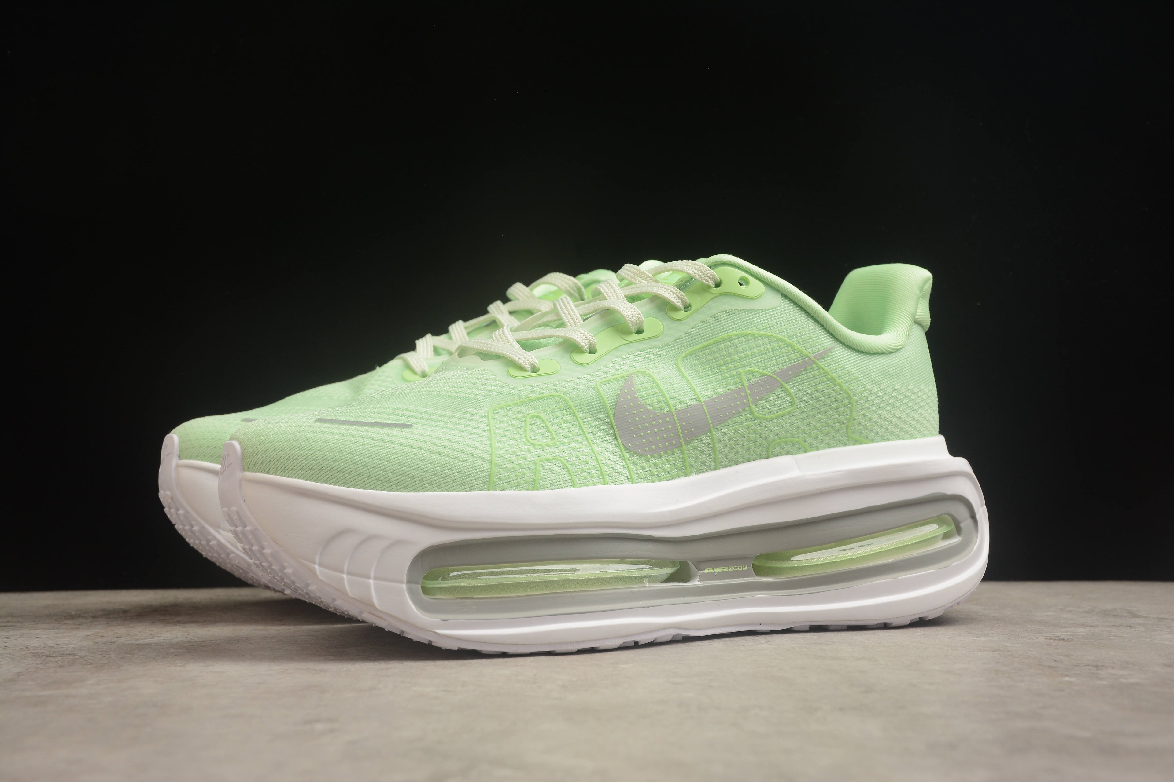 Nike Vomero 18 Running Shoes | Premium Cushioning | EU 36-45