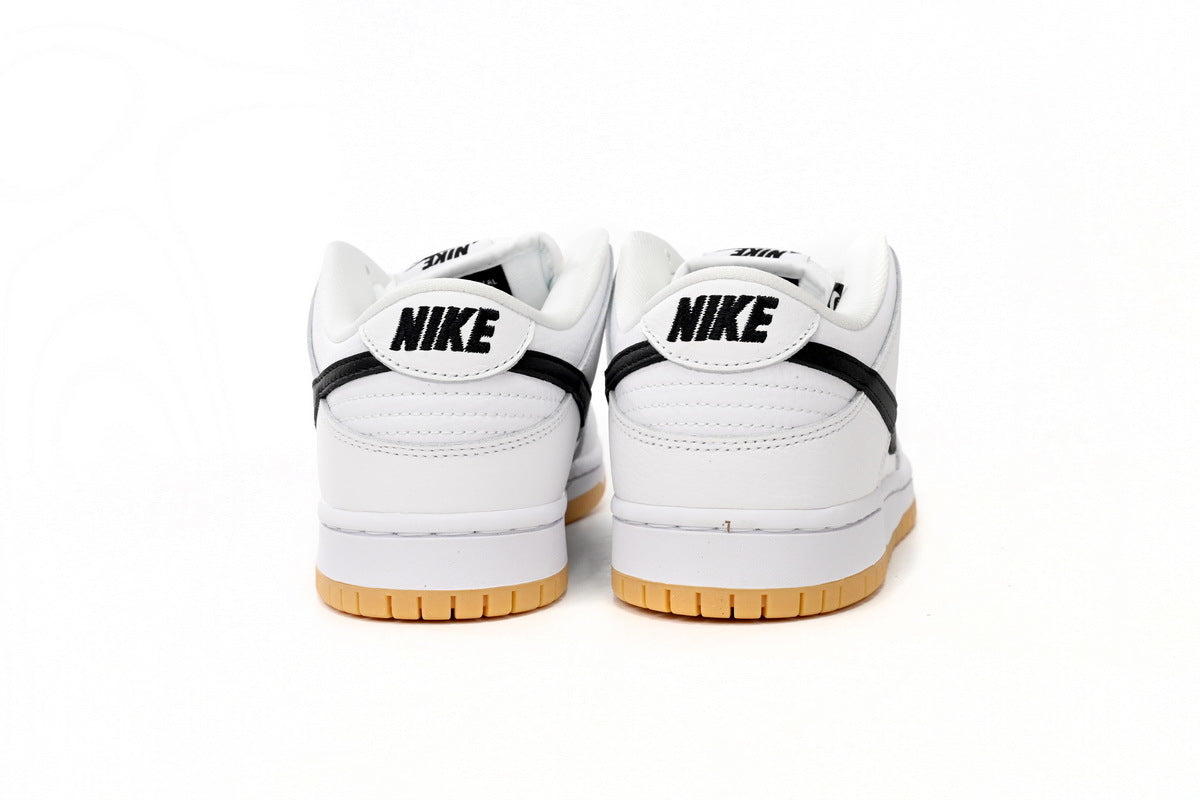 Nike SB Dunk Low – Classic Streetwear Sneakers (EU 36–45)