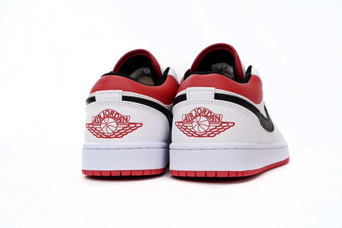 Nike Air Jordan 1 Retro Low Low-Top Sneakers