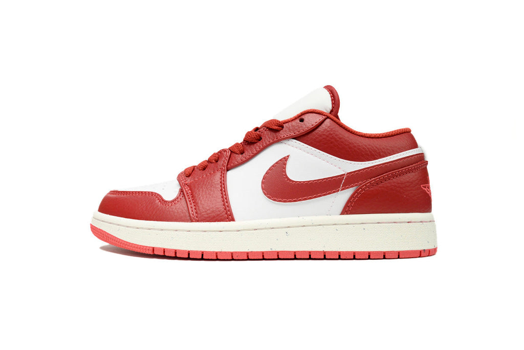 Nike Air Jordan 1 Retro Low Low-Top Sneakers