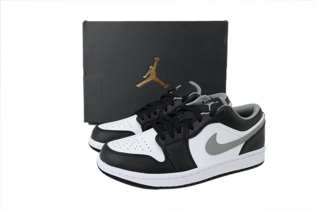 Nike Air Jordan 1 Retro Low Low-Top Sneakers