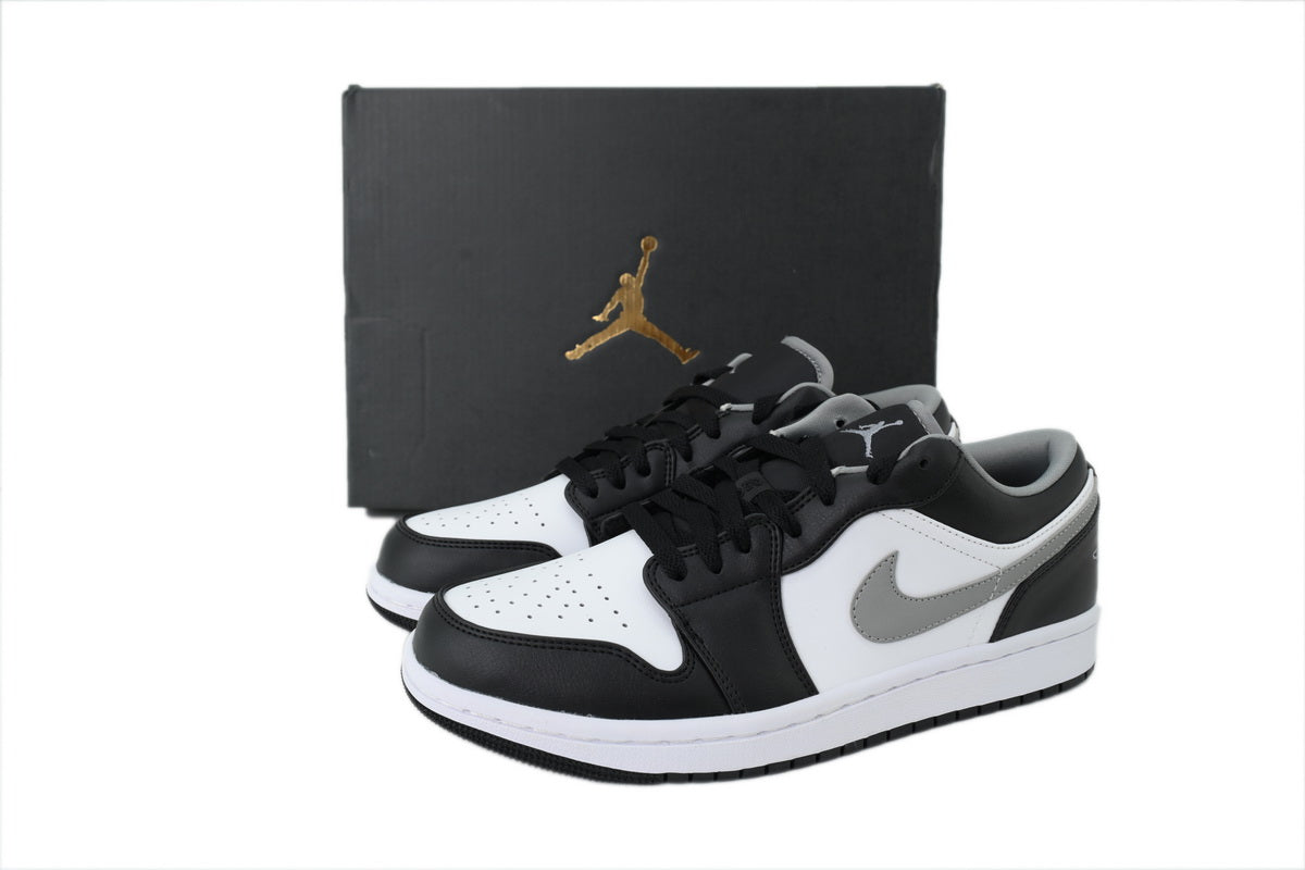 Nike Air Jordan 1 Retro Low Low-Top Sneakers