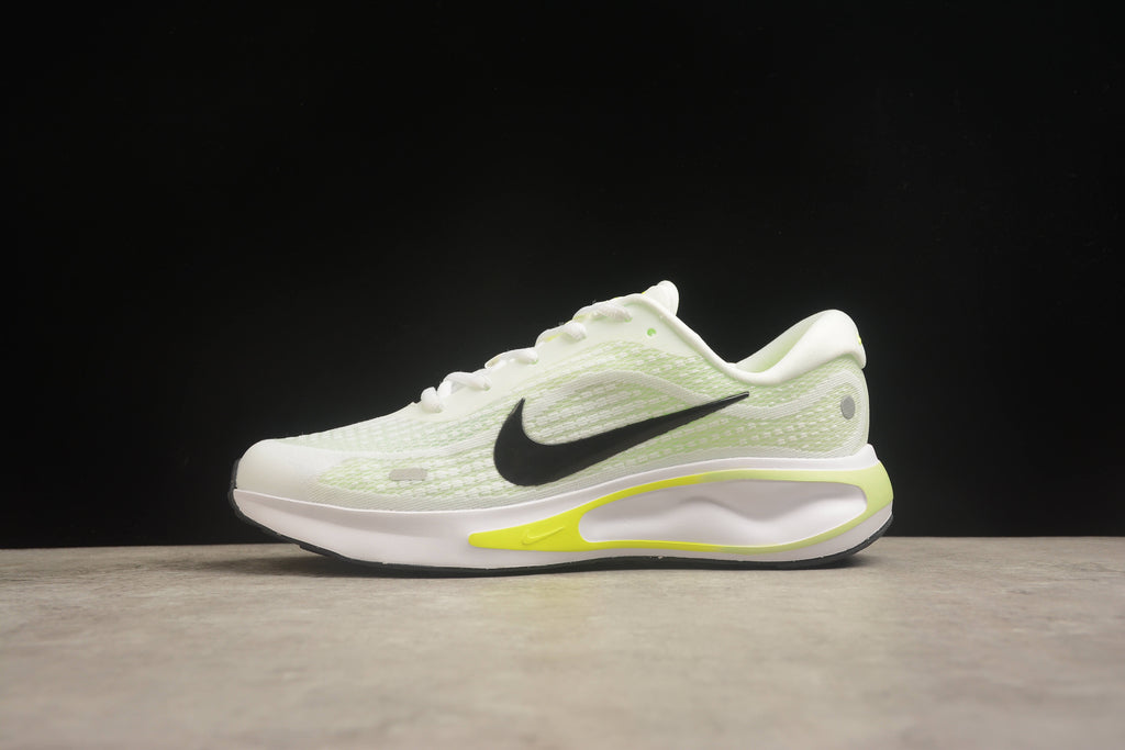 Nike Journey Run Running Shoes | Lightweight & Comfortable | EU 36-45