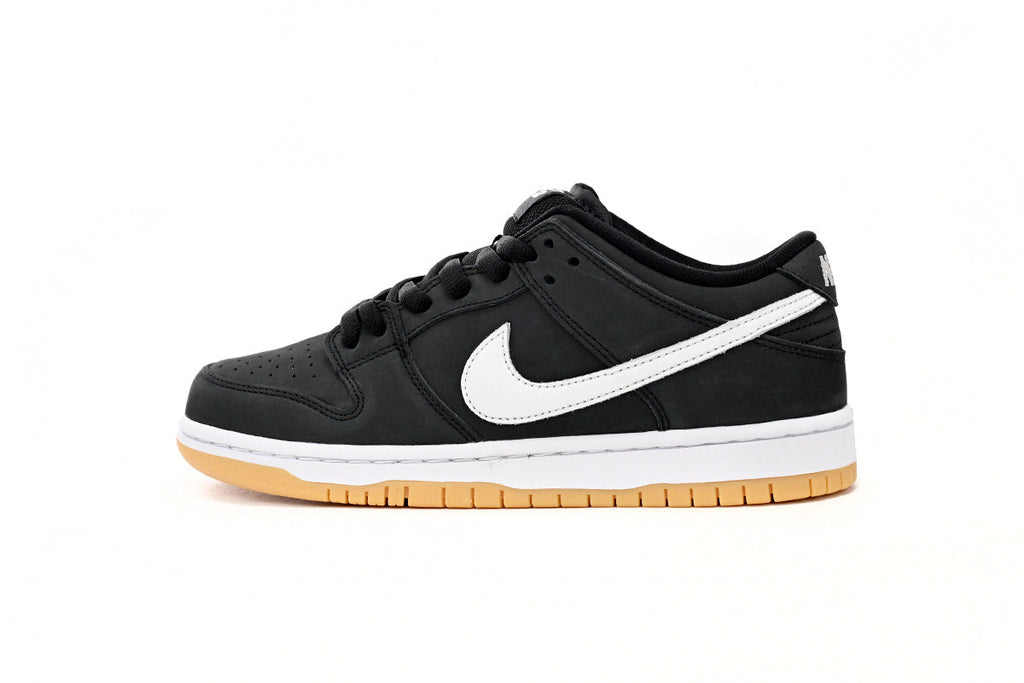 Nike SB Dunk Low – Classic Streetwear Sneakers (EU 36–45)