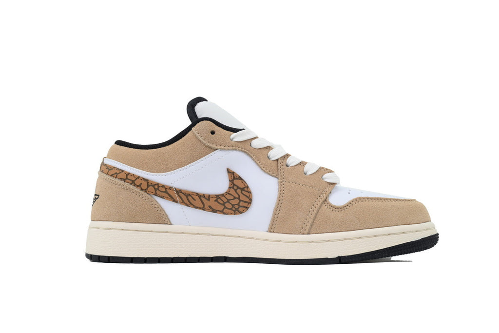 Nike Air Jordan 1 Retro Low Low-Top Sneakers