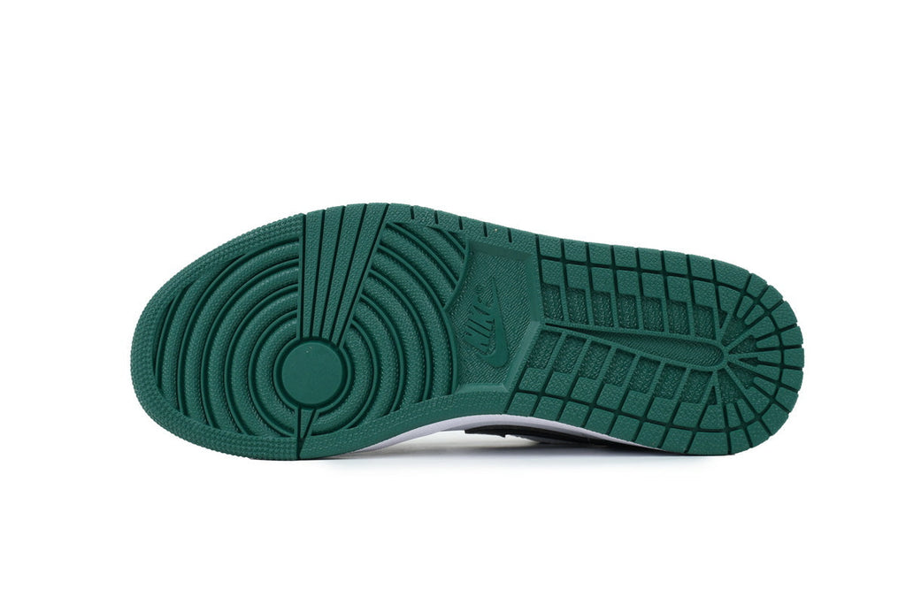 Nike Air Jordan 1 Retro Low Low-Top Sneakers