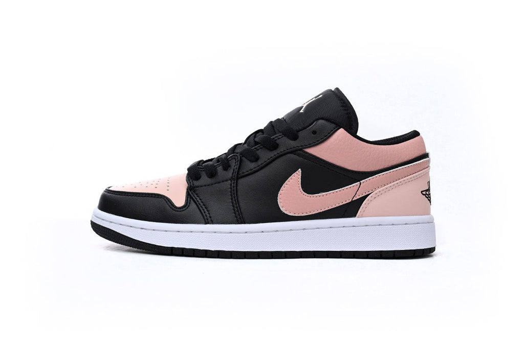 Nike Air Jordan 1 Retro Low Low-Top Sneakers