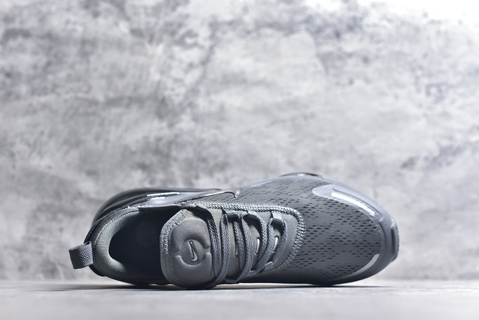 Nike Air Max 270 Sneakers | Iconic Air Cushioning | EU 36-45