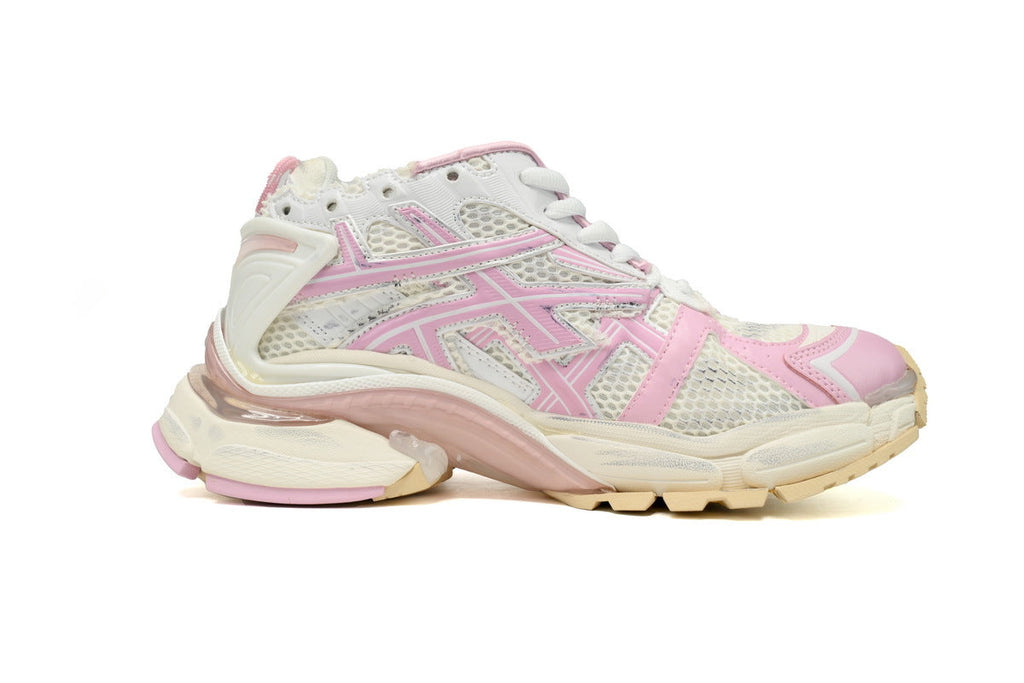 Balenciaga Runner Sneaker – Distressed Low-Top