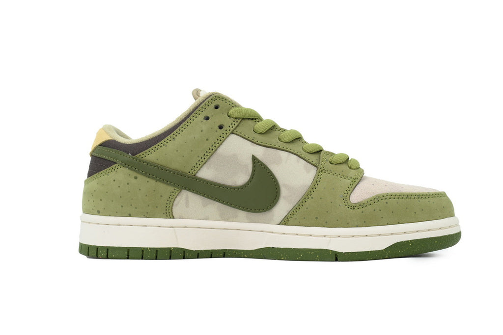 Nike SB Dunk Low – Classic Streetwear Sneakers (EU 36–45)