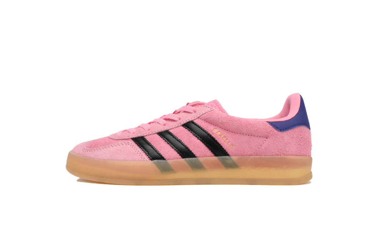 Adidas Samba OG – Retro German-Inspired Sneakers