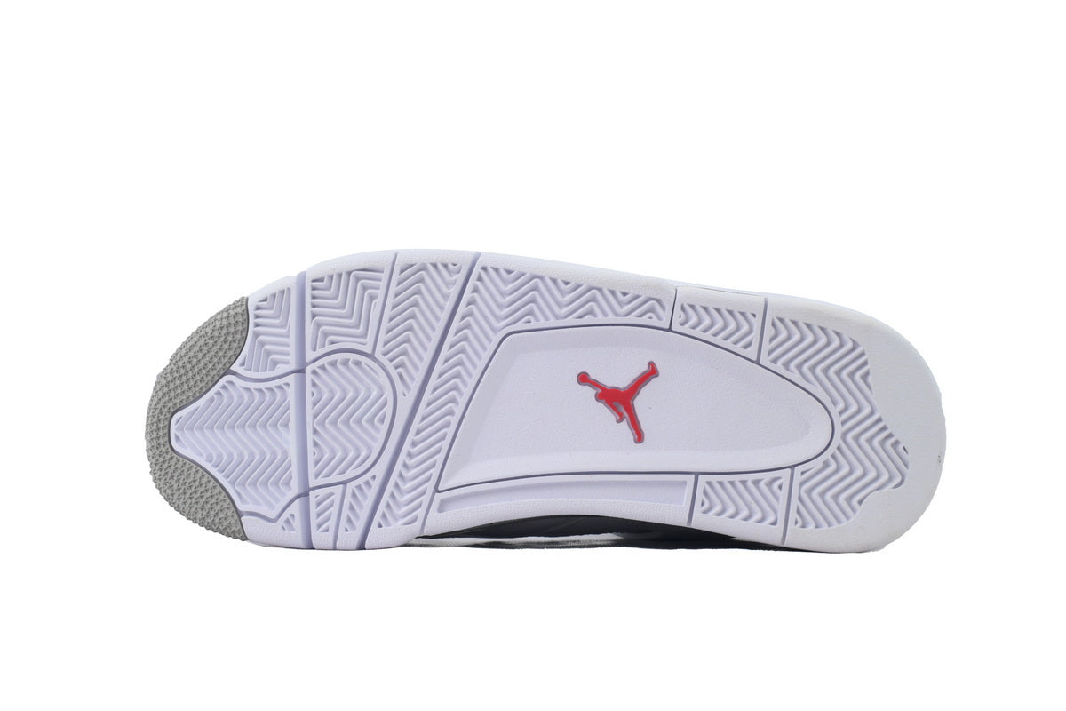 Nike Air Jordan 4 – Retro Basketball Sneakers