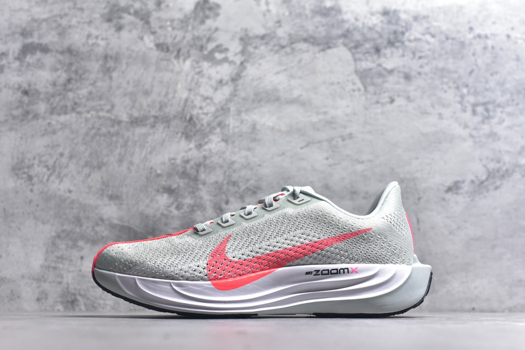 Nike ReactX Pegasus Plus Running Shoes | EU 36-45