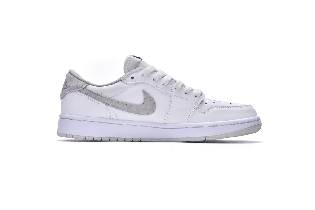 Nike Air Jordan 1 Retro Low Low-Top Sneakers