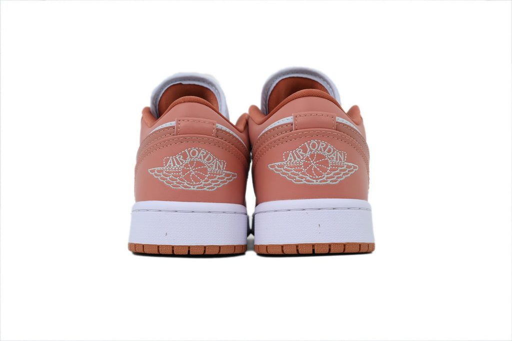 Nike Air Jordan 1 Retro Low Low-Top Sneakers