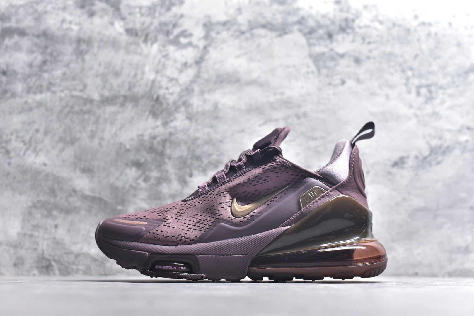 Nike Air Max 270 Sneakers | Iconic Air Cushioning | EU 36-45