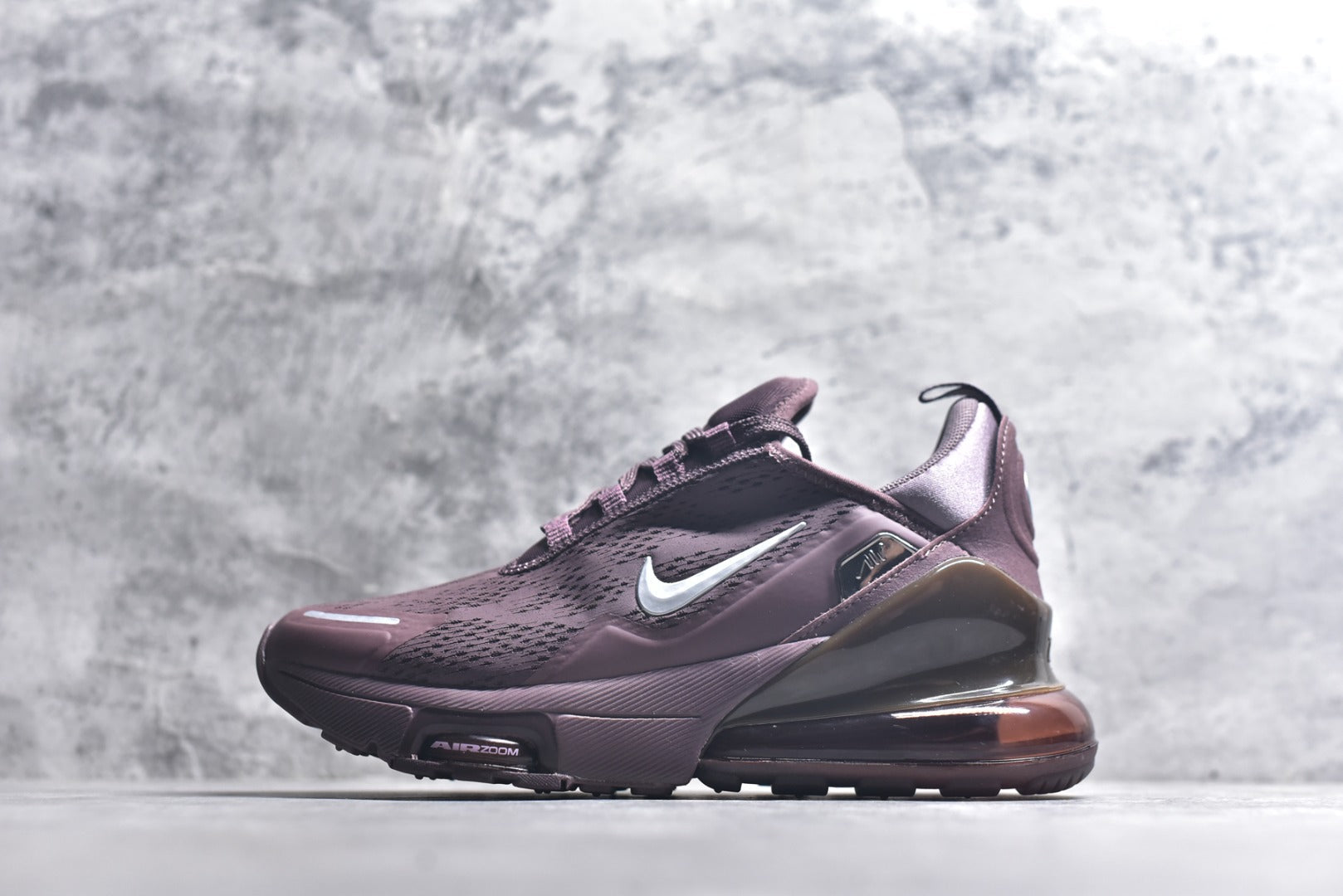 Nike Air Max 270 Sneakers | Iconic Air Cushioning | EU 36-45