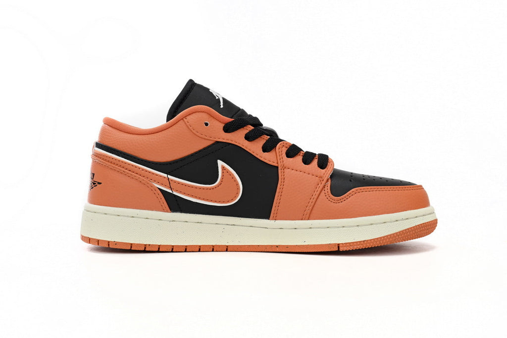 Nike Air Jordan 1 Retro Low Low-Top Sneakers
