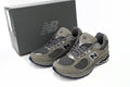 New Balance 2002R Sneakers