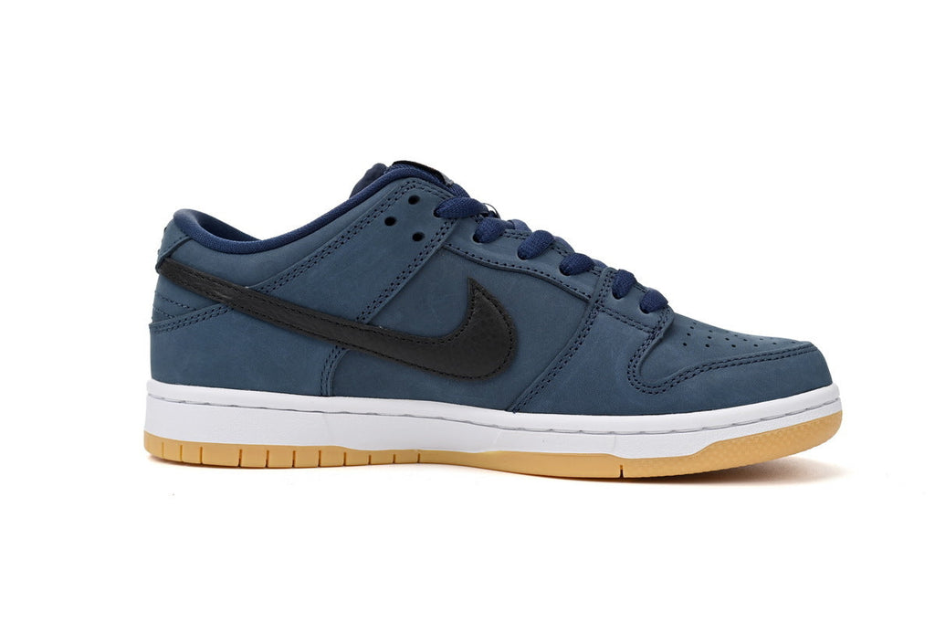 Nike SB Dunk Low – Classic Streetwear Sneakers (EU 36–45)