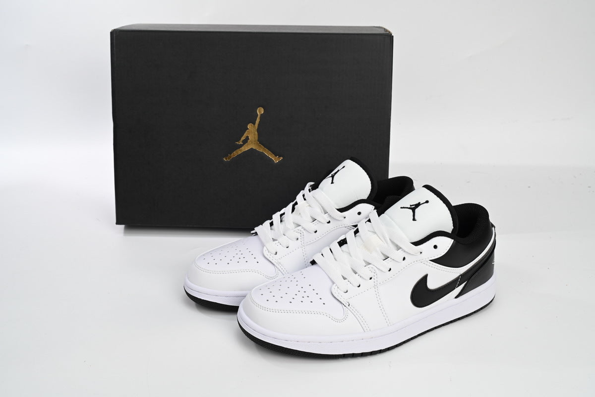 Nike Air Jordan 1 Retro Low Low-Top Sneakers