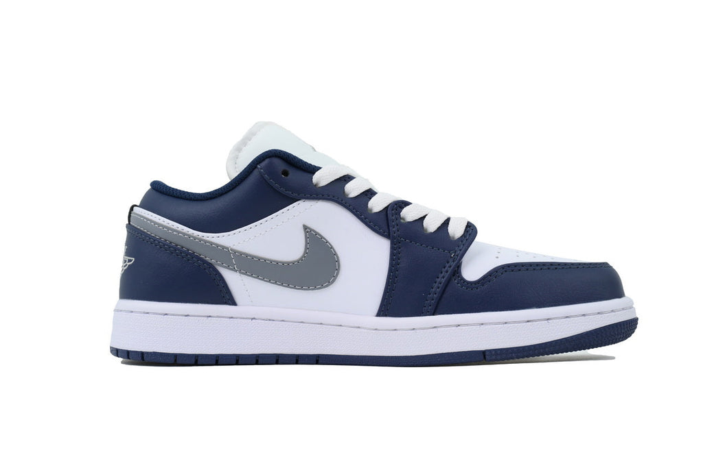 Nike Air Jordan 1 Retro Low Low-Top Sneakers