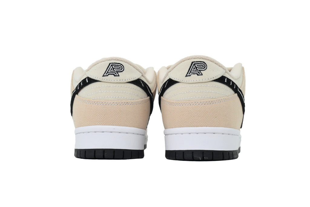Nike SB Dunk Low – Classic Streetwear Sneakers (EU 36–45)