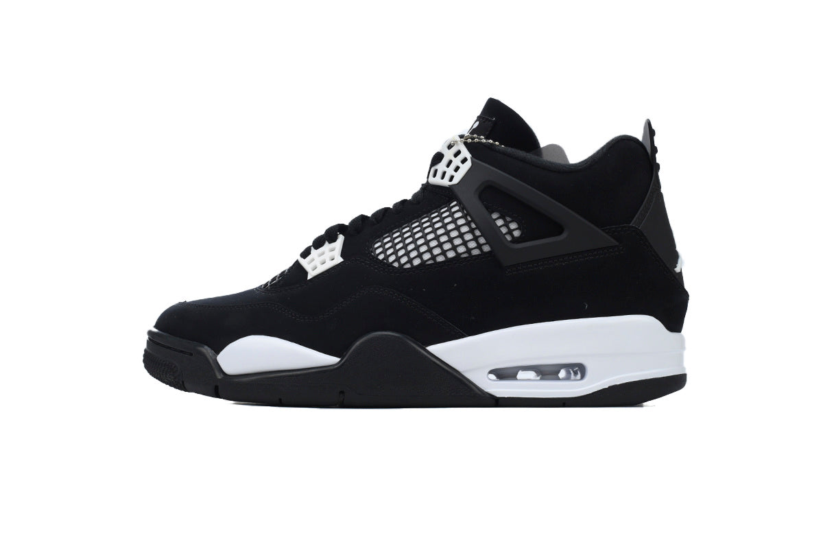 Nike Air Jordan 4 – Retro Basketball Sneakers