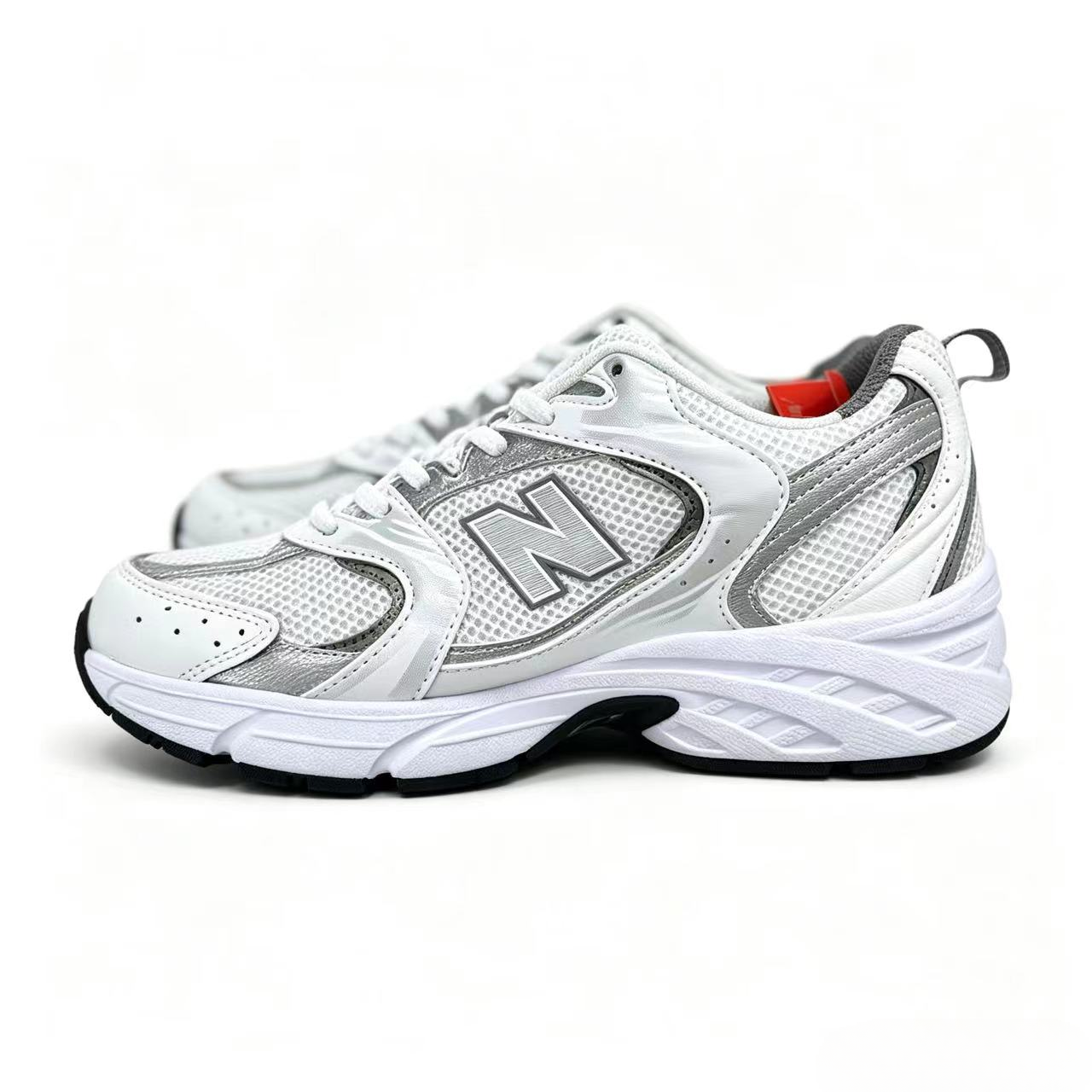 New Balance 530