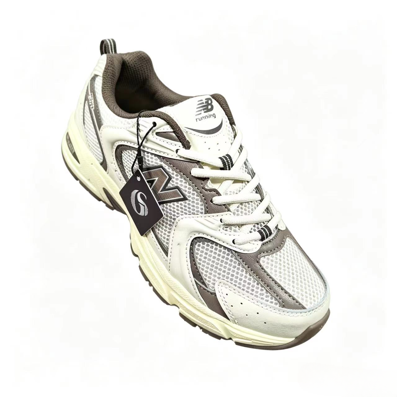 New Balance 530