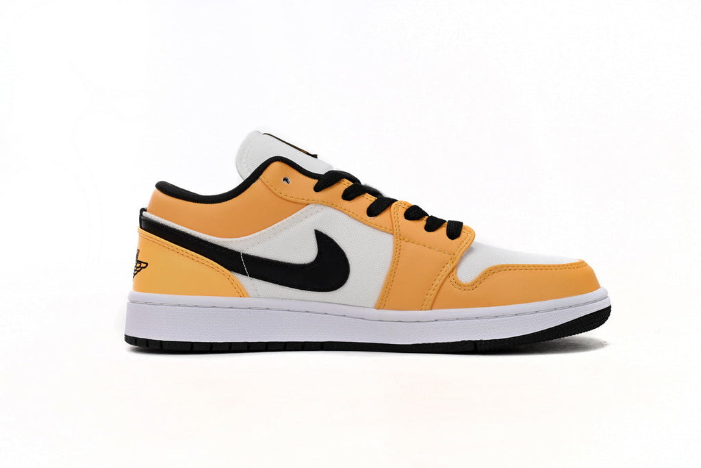 Nike Air Jordan 1 Retro Low Low-Top Sneakers
