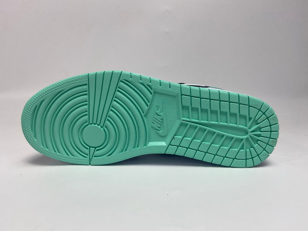 Nike Air Jordan 1 Retro Low Low-Top Sneakers