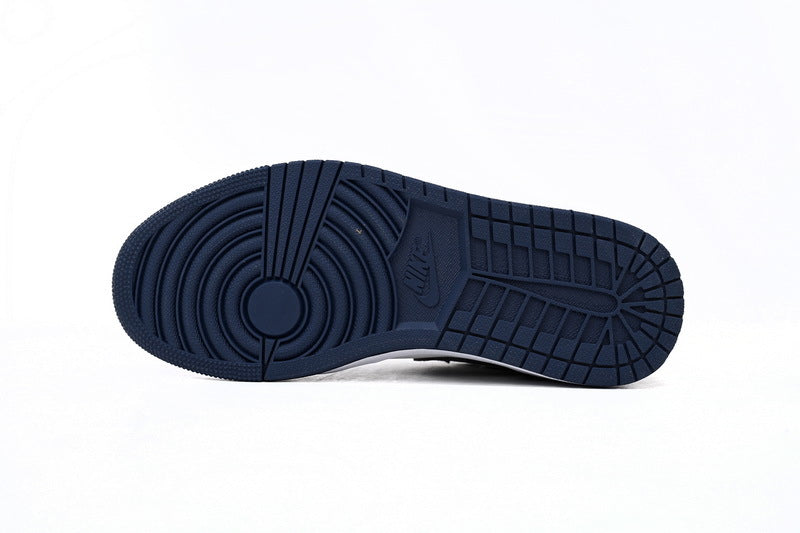 Nike Air Jordan 1 Retro Low Low-Top Sneakers