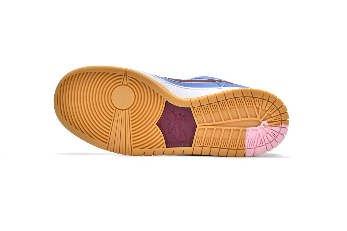 Nike SB Dunk Low – Classic Streetwear Sneakers (EU 36–45)