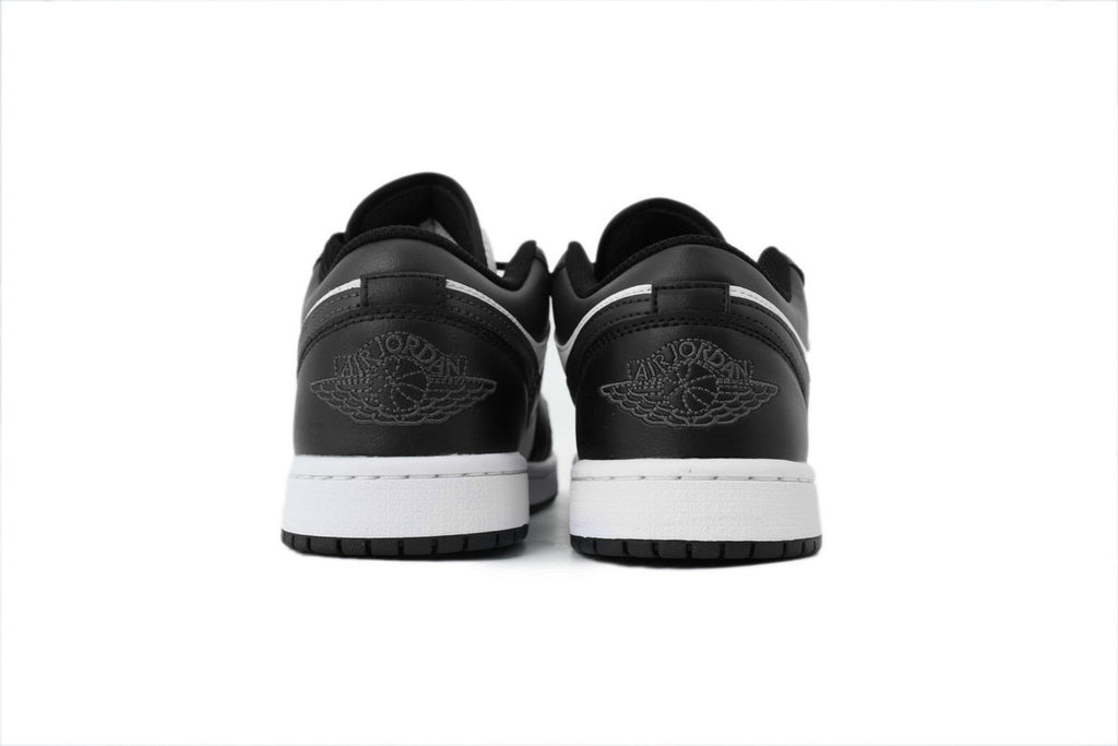 Nike Air Jordan 1 Retro Low Low-Top Sneakers