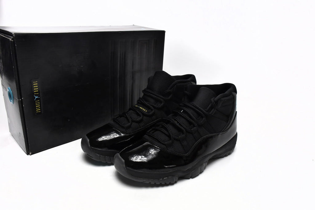 Nike Air Jordan 11 Retro Sneakers | Classic Colorway