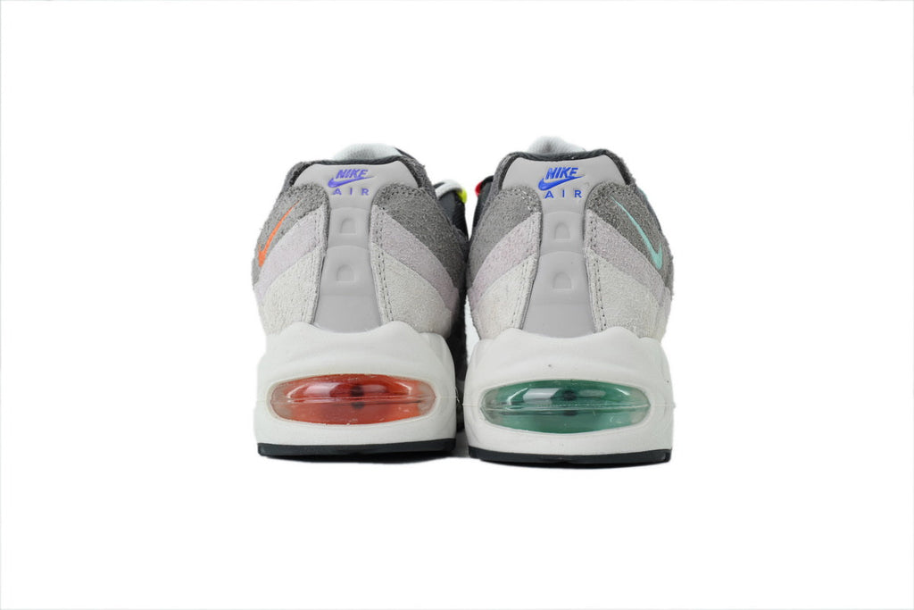 Nike Air Max 95 – Classic Sneakers
