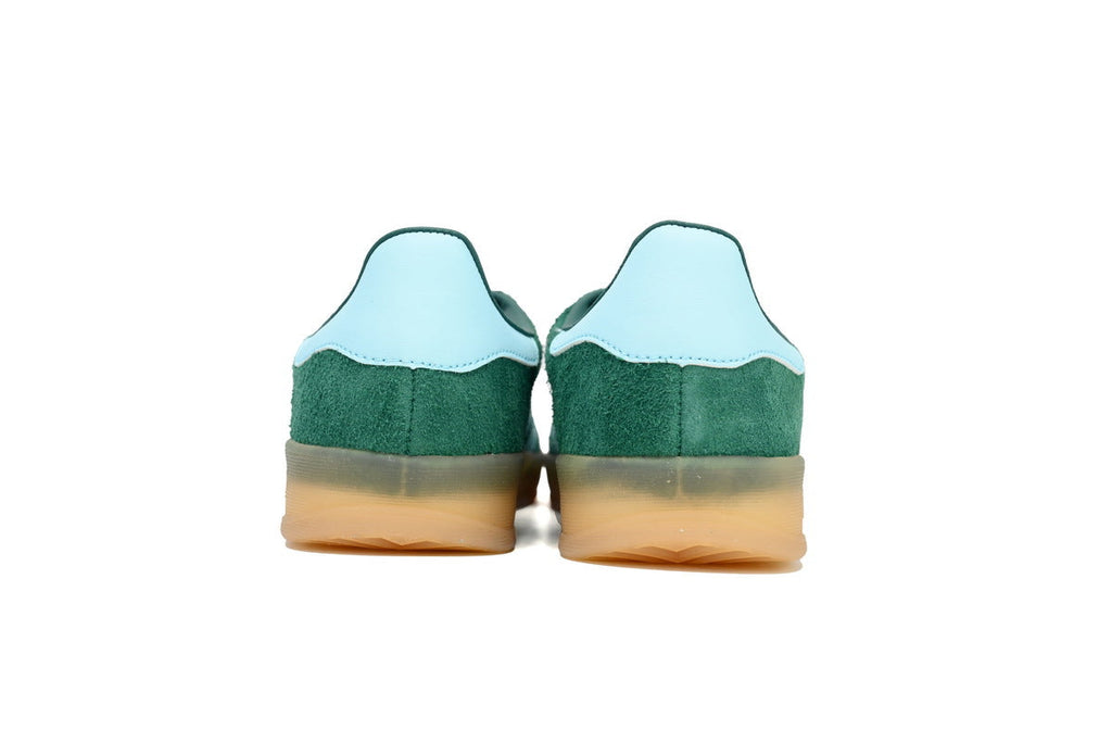 Adidas Samba OG – Retro German-Inspired Sneakers