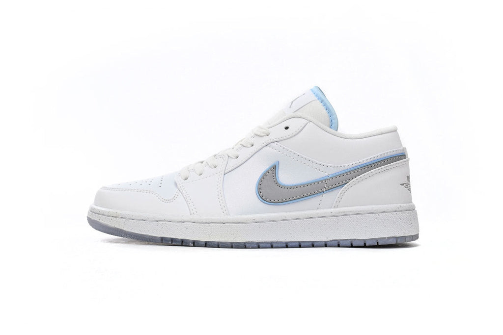 Nike Air Jordan 1 Retro Low Low-Top Sneakers