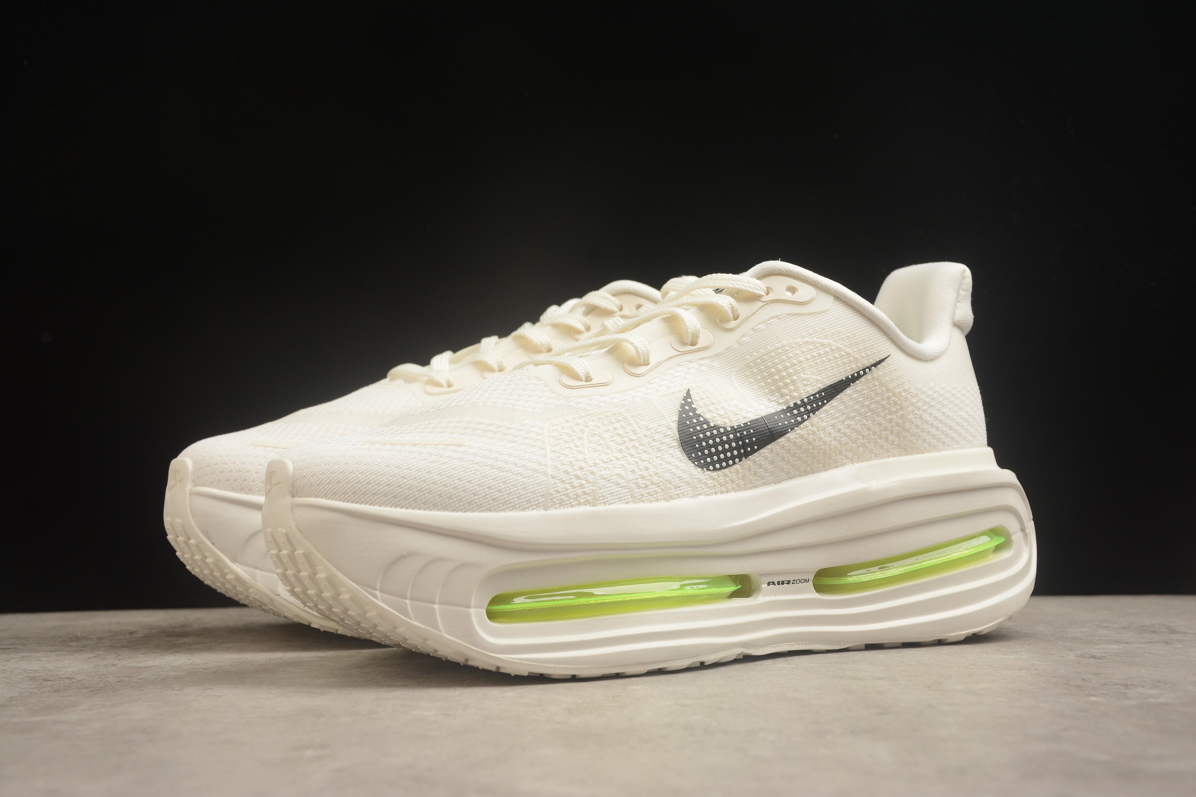 Nike Vomero 18 Running Shoes | Premium Cushioning | EU 36-45